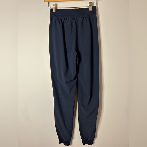 Lululemon Wanderer Joggers True Navy - Picture 5 of 10